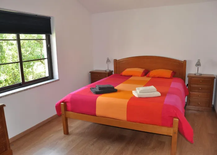 Casa-palmeira-quinta-da-encavalada-relaxing-holiday-house-with-beautiful-view-and-swimmingpool Nyaraló *